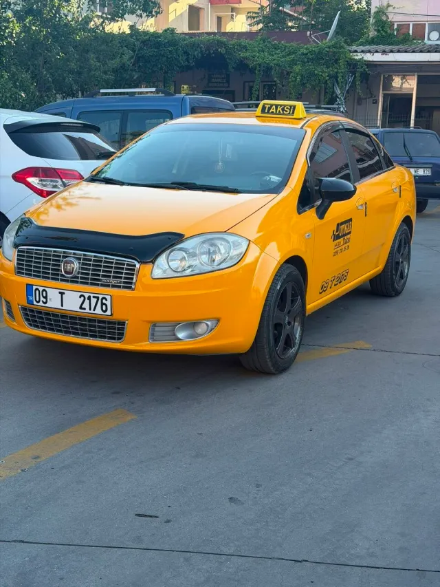 Otogarda buluşma noktası